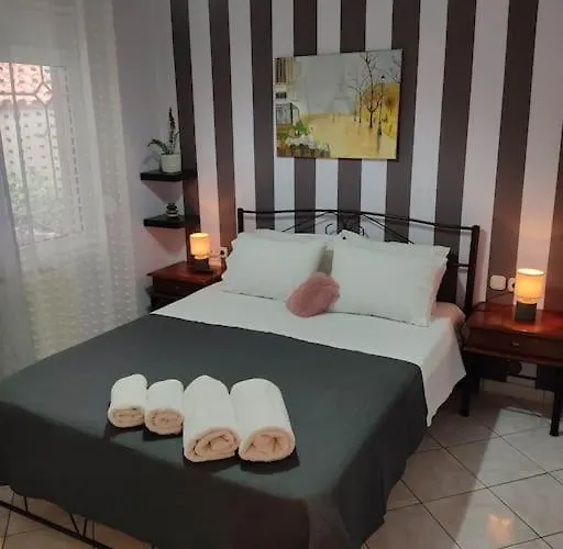 Dream House * Αγριά